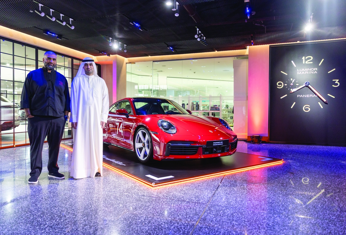 


عبدالمحسن علي مراد بهبهاني برفقة الشيف الشهير خالد البكر 