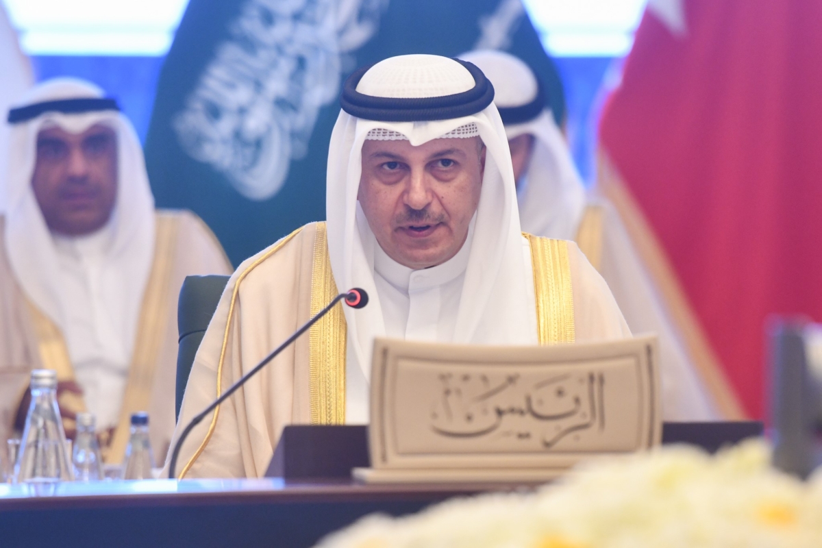 وزير المالية ووزير الدولة للشؤون الاقتصادية بالوكالة صبيح المخيزيم