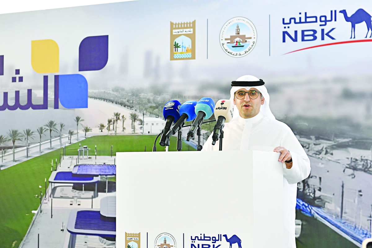 المشاري ملقياً كلمته