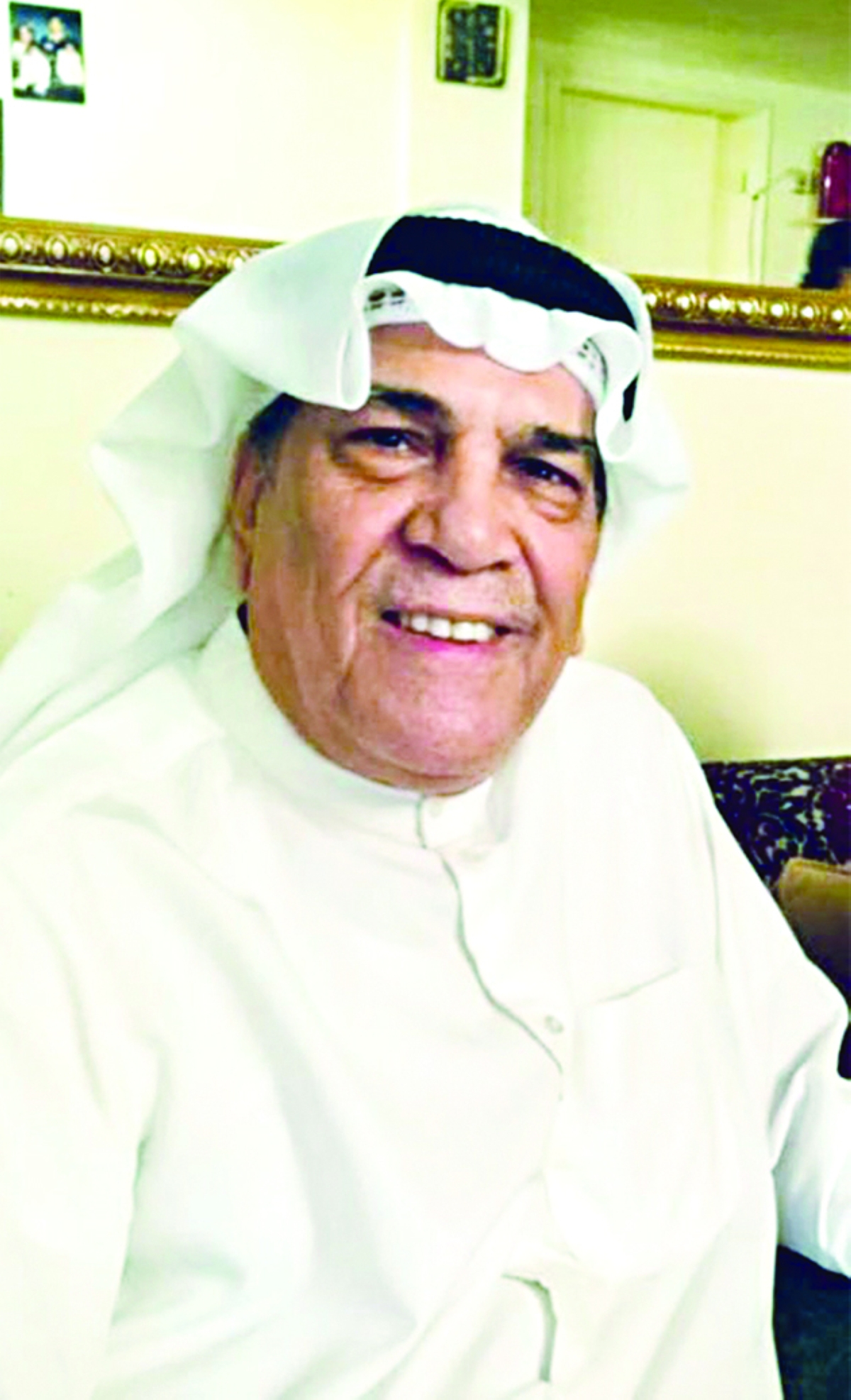 


صالح الغريب 