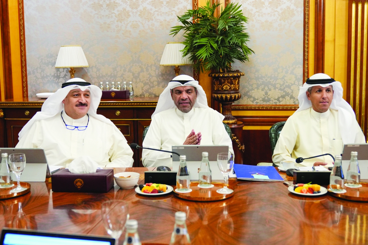 وزراء الصحة والخارجية والشؤون الإسلامية في اجتماع مجلس الوزراء