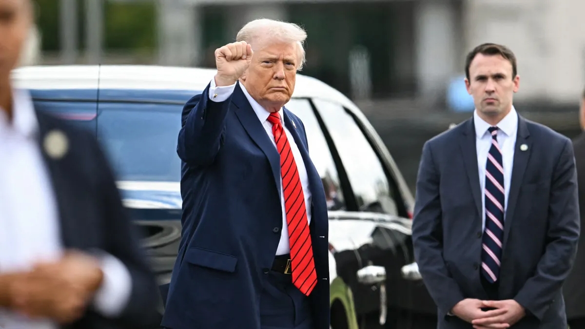 دونالد ترامب 