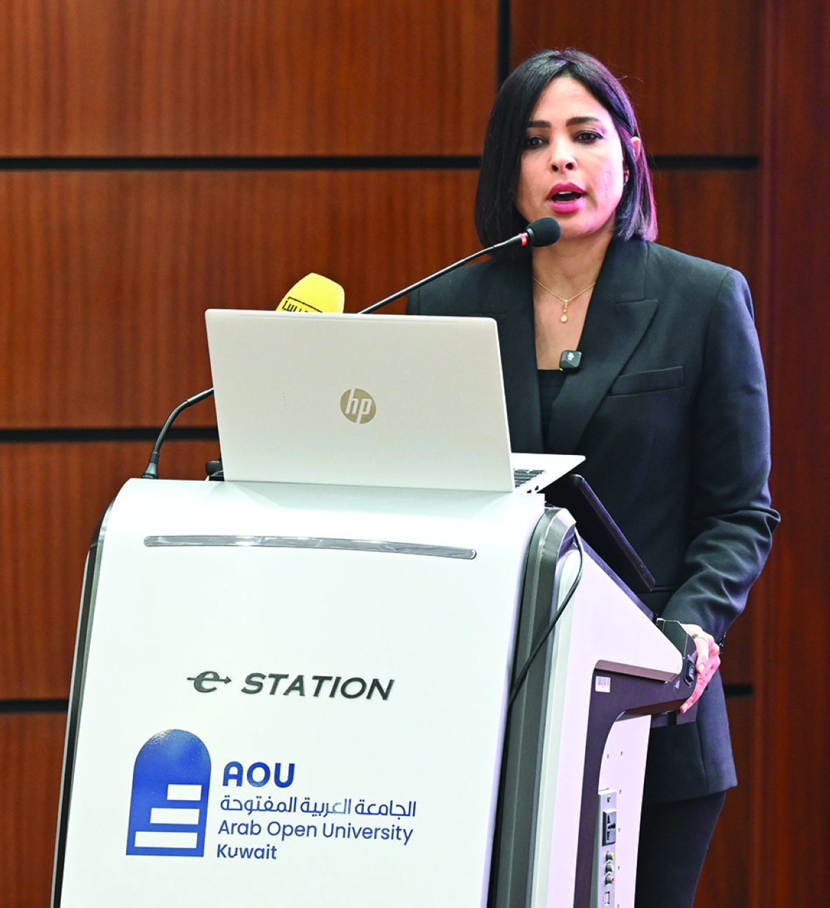 


رشا العدساني متحدثة في الندوة 