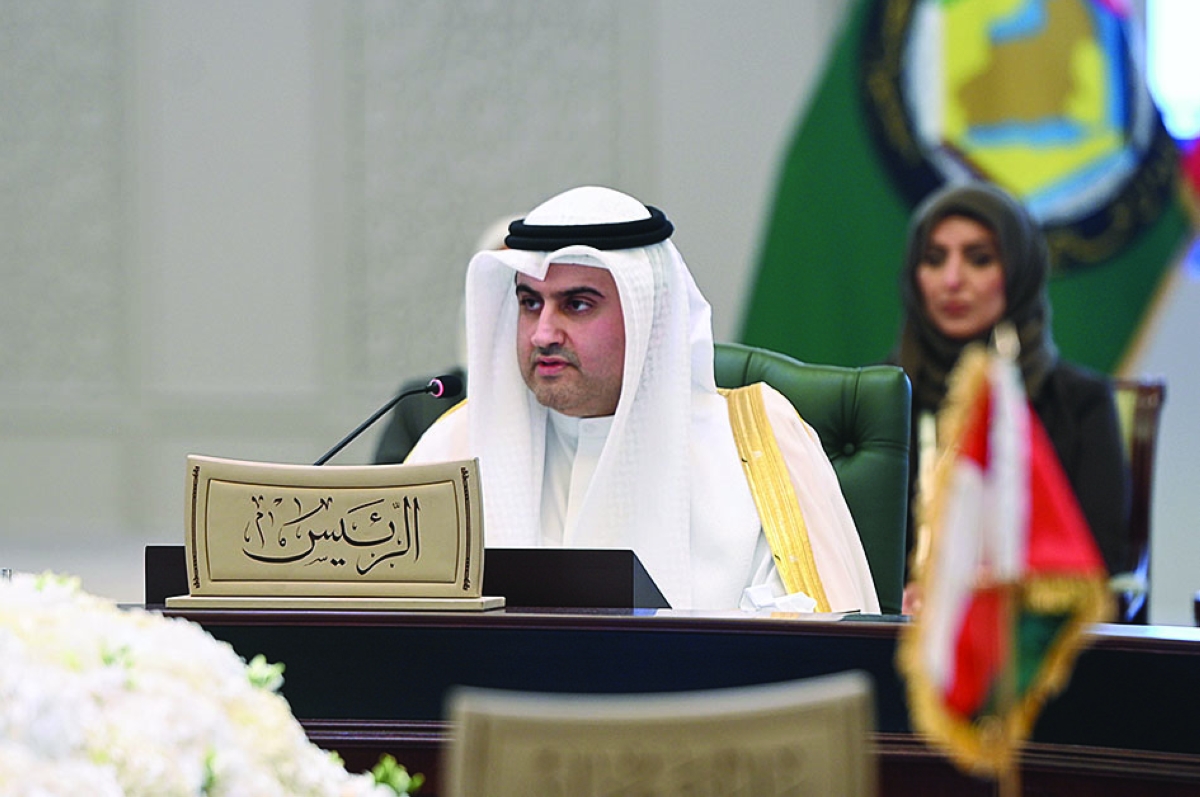 الوزير السميط مُترئّساً الاجتماع (تصوير نايف العقلة)