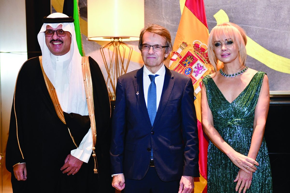 السفير السعودي يُهنّئ سفير إسبانيا وزوجته