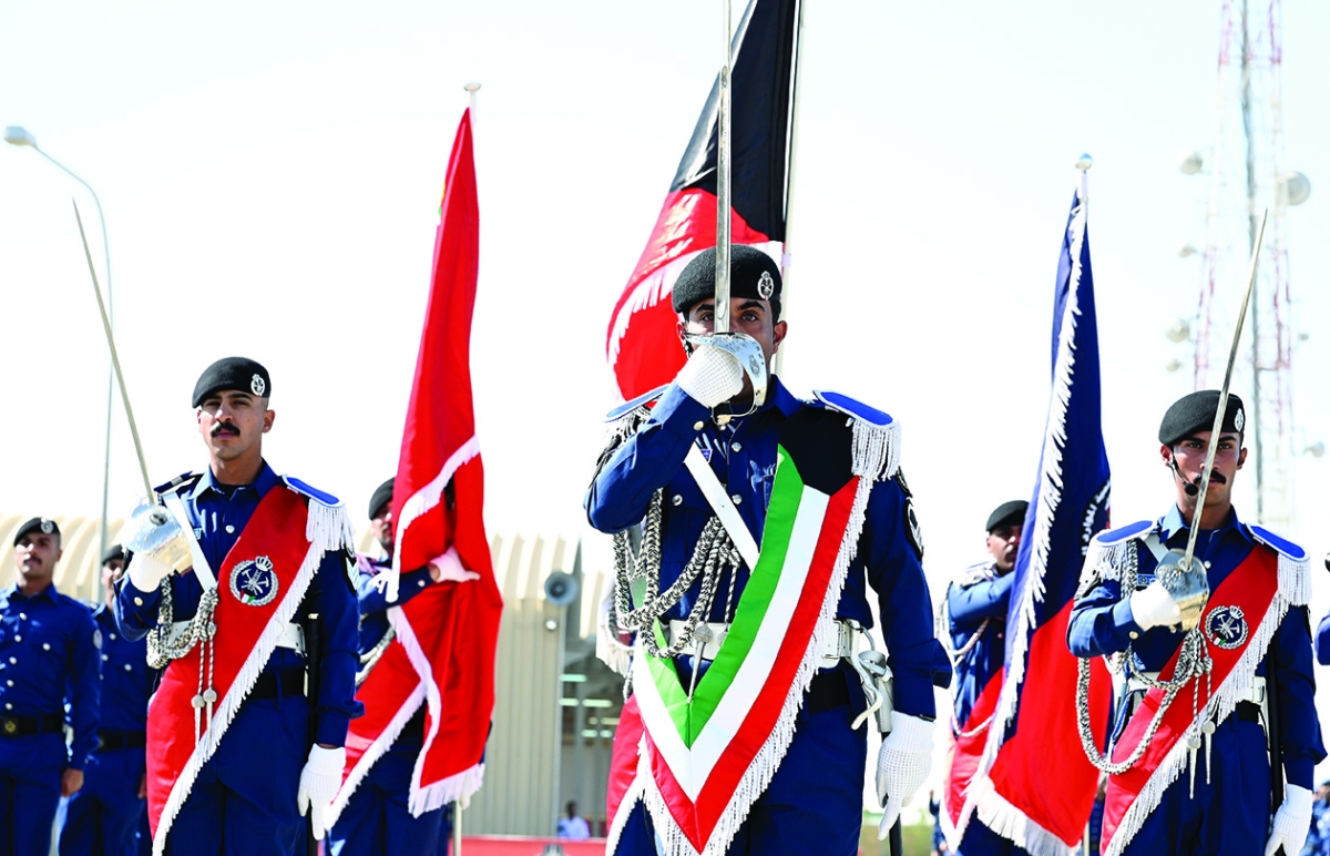 


من العرض العسكري                    	         (تصوير سعود سالم) 