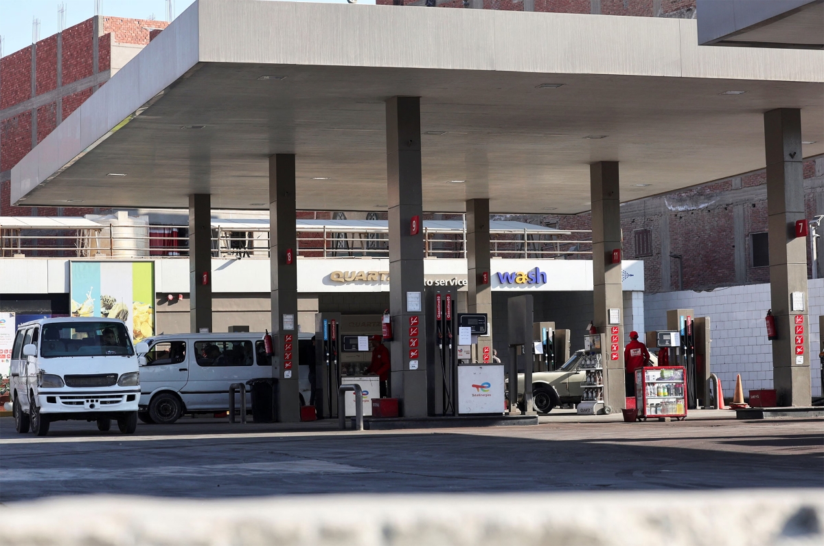 محطة وقود في القاهرة 