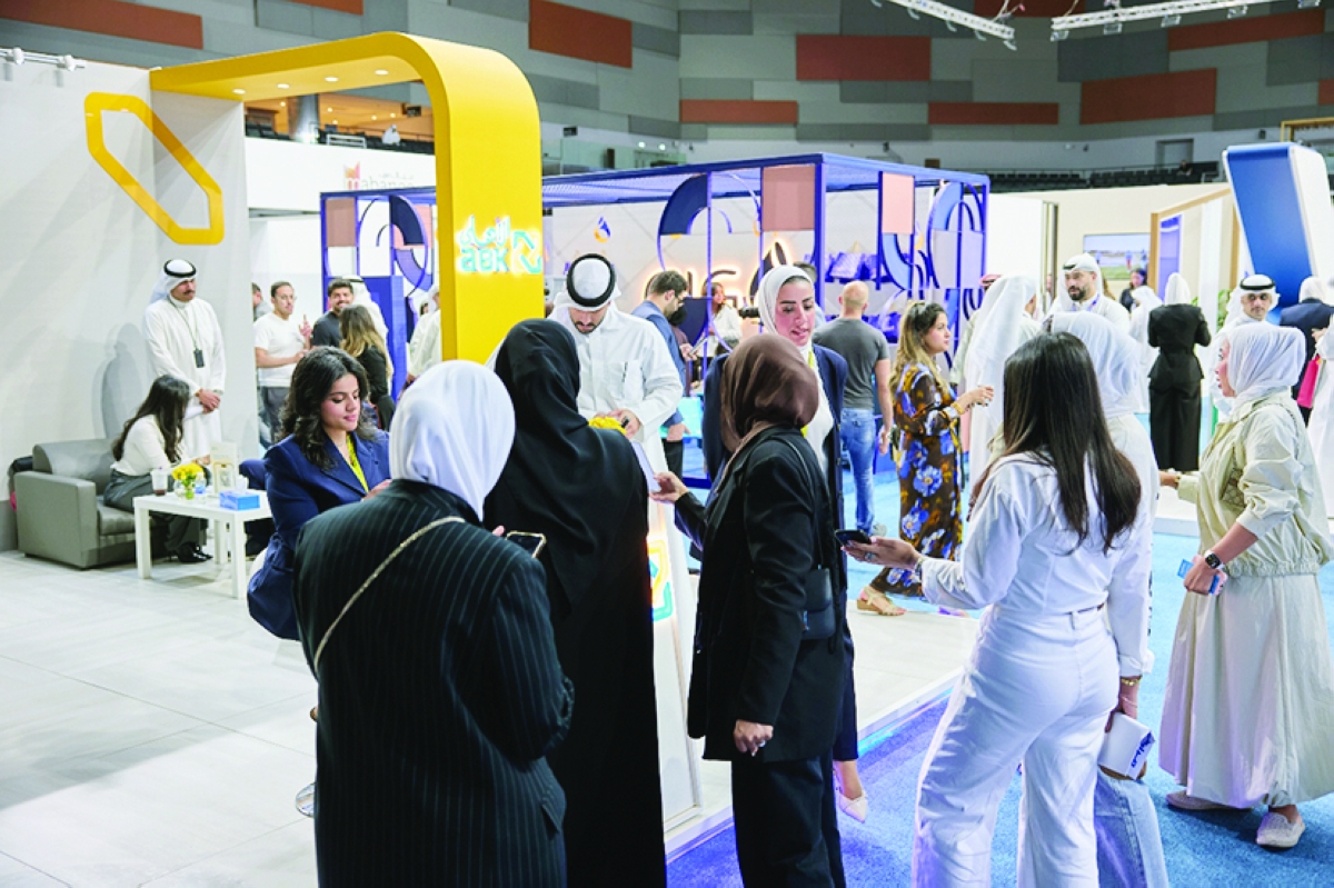 إقبال على جناح البنك 