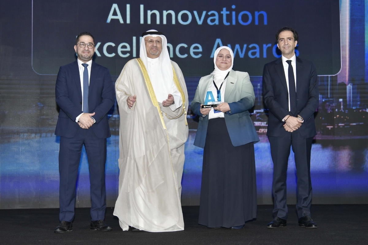 مدير إدارة نظم المعلومات في بنك الائتمان الكويتي شريفة الكندري	