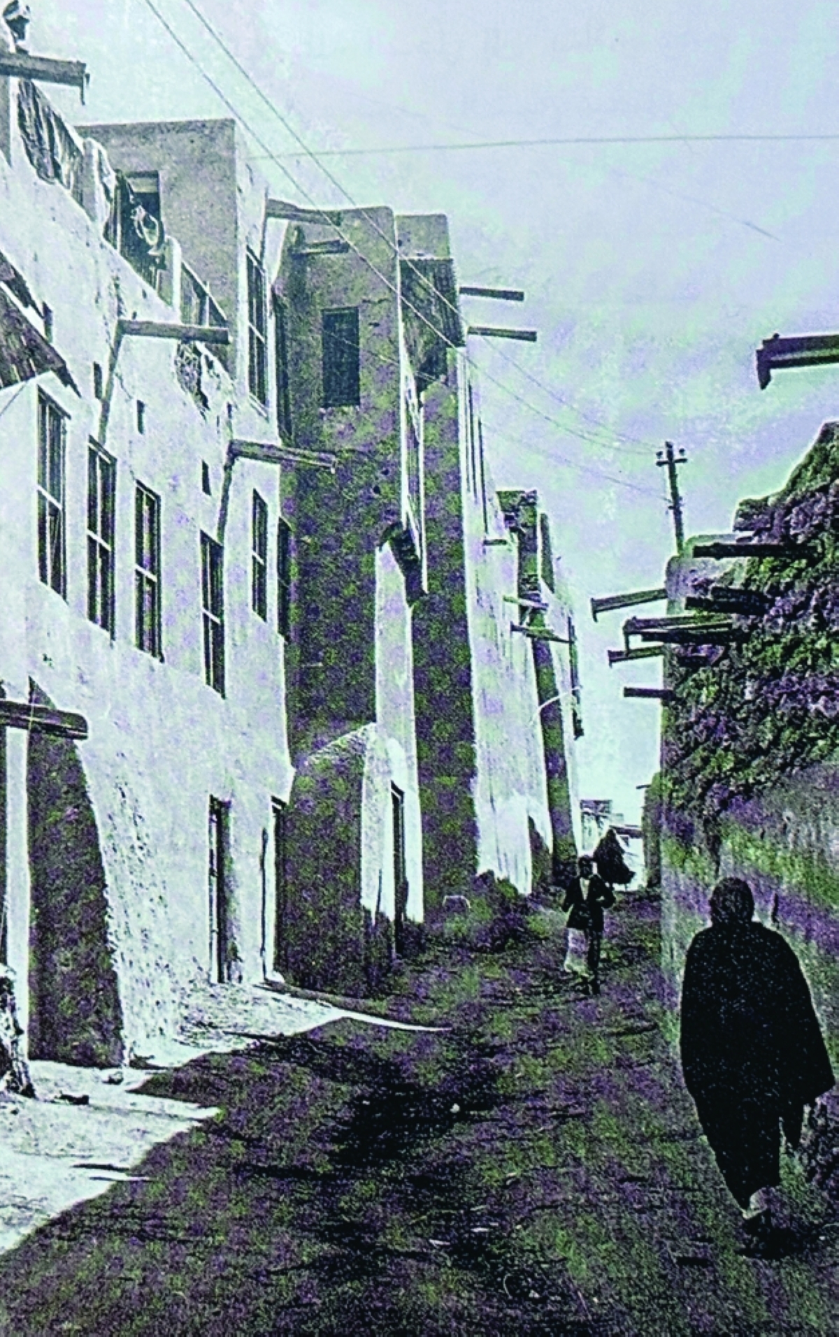 شارع الأمير... وتظهر بيوت الشيوخ على اليسار 