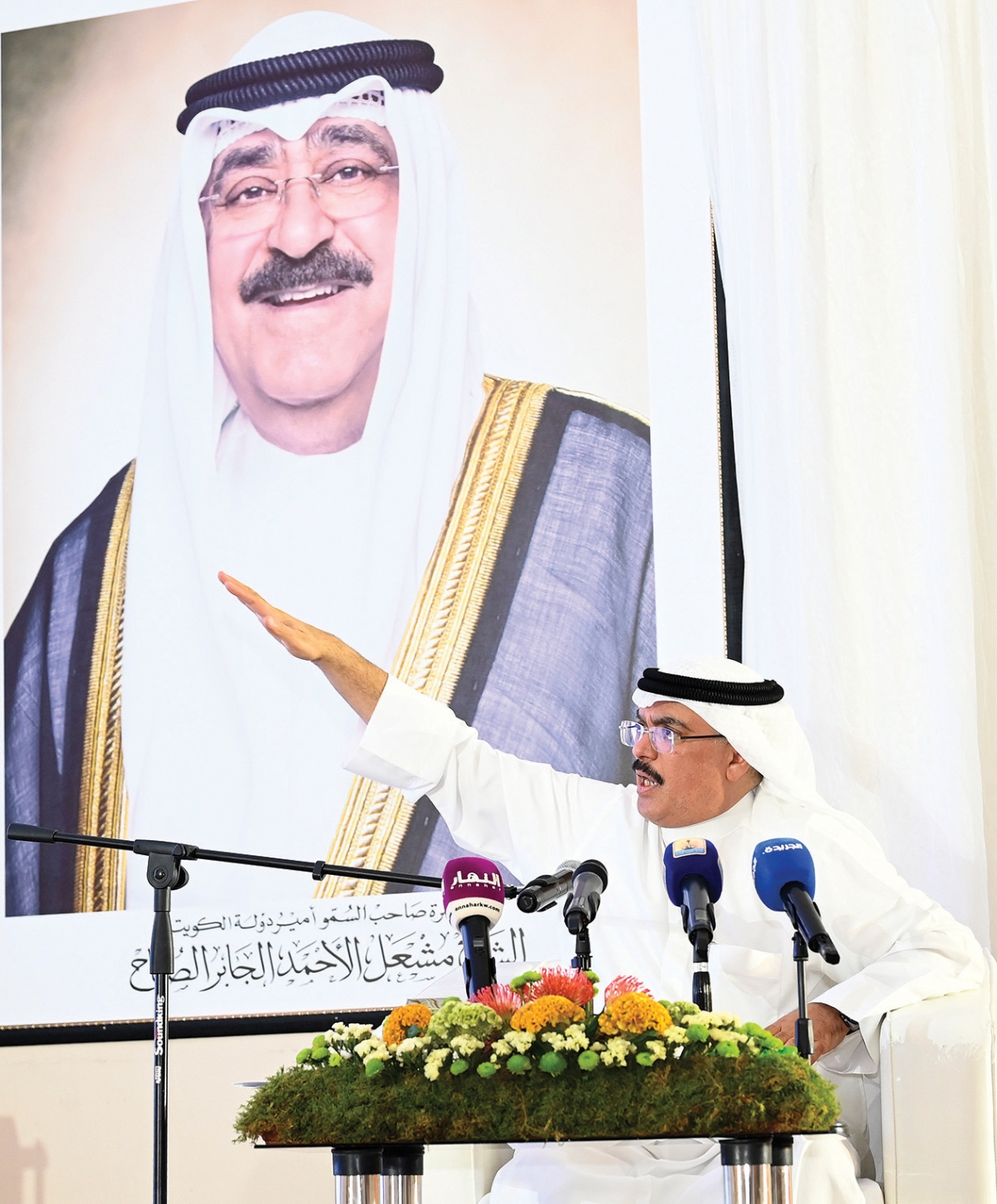 الطبطبائي متحدثاً خلال اللقاء (تصوير سعود سالم) 