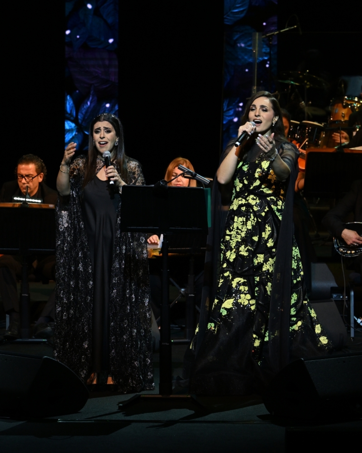 كارلا رميا وليال نعمة 