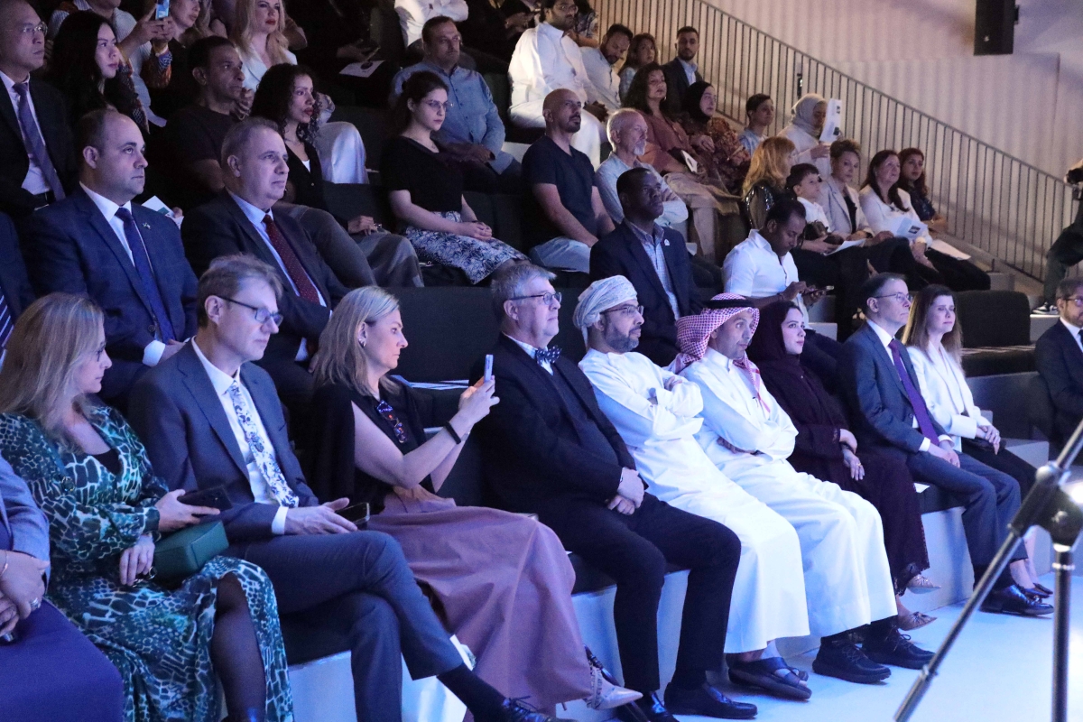 سفير التشيك في مقدم الحضور خلال الحفل