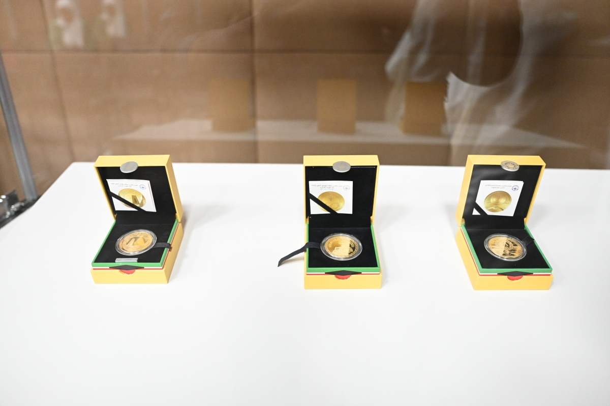 نماذج من العملات المعدنية القديمة