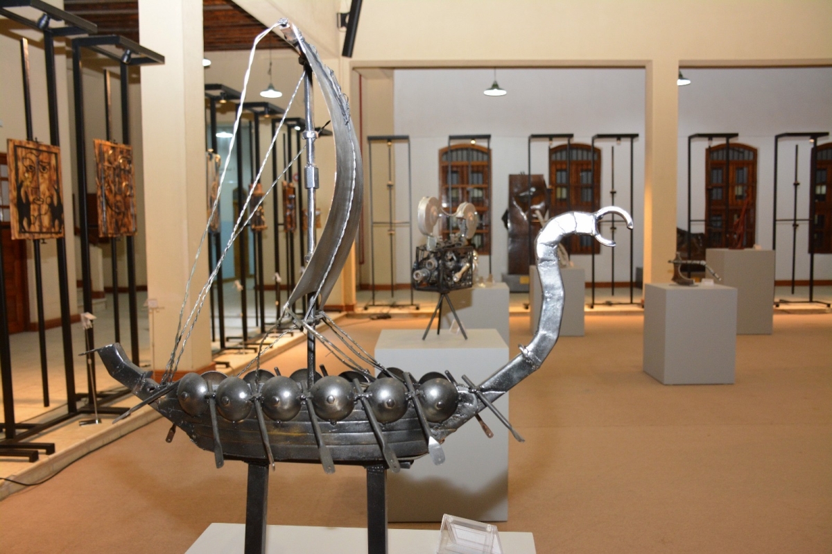 سفينة الفايكنغ