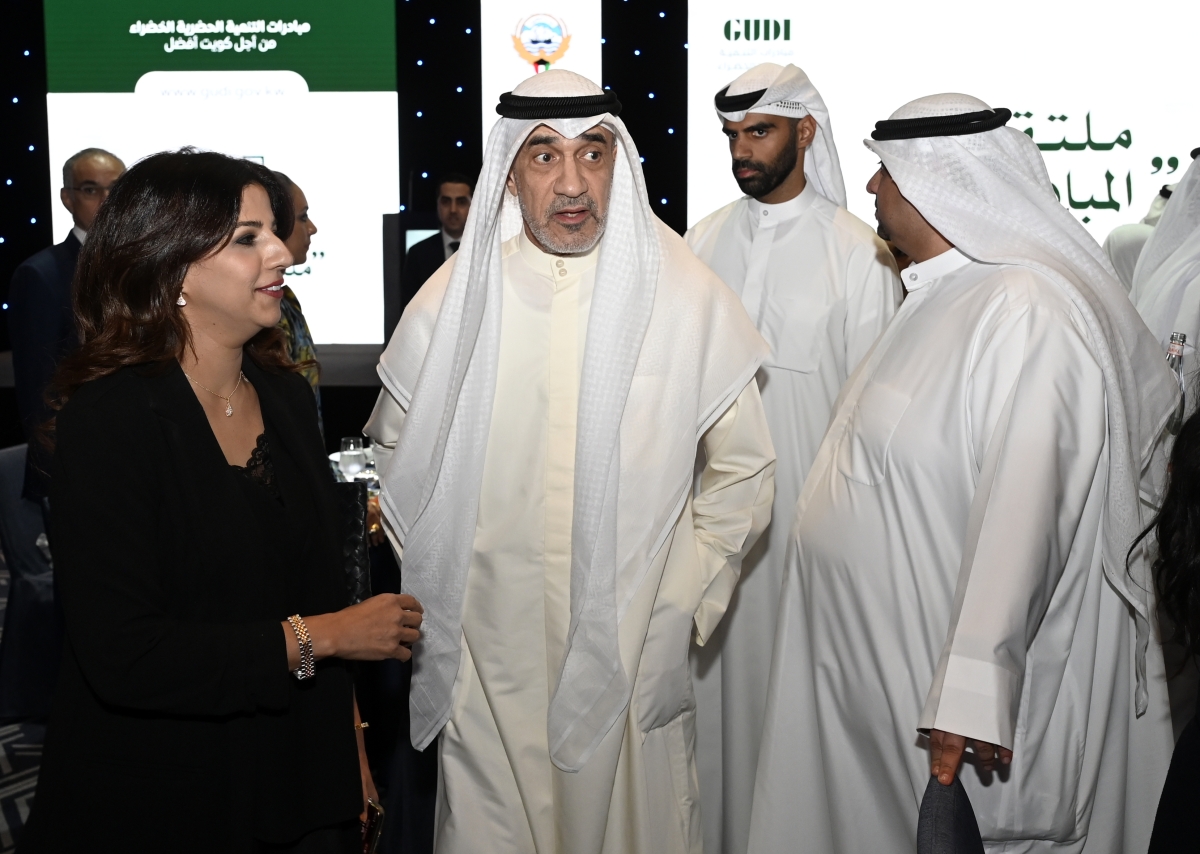 النائب الأول على هامش الملتقى