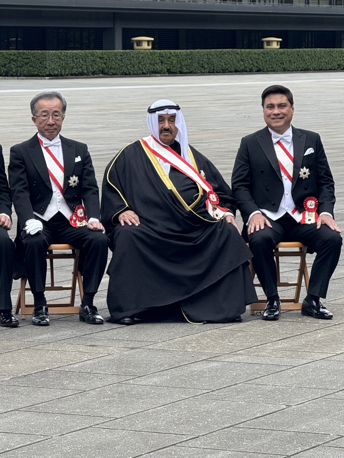 ناصر المحمد خلال المراسم