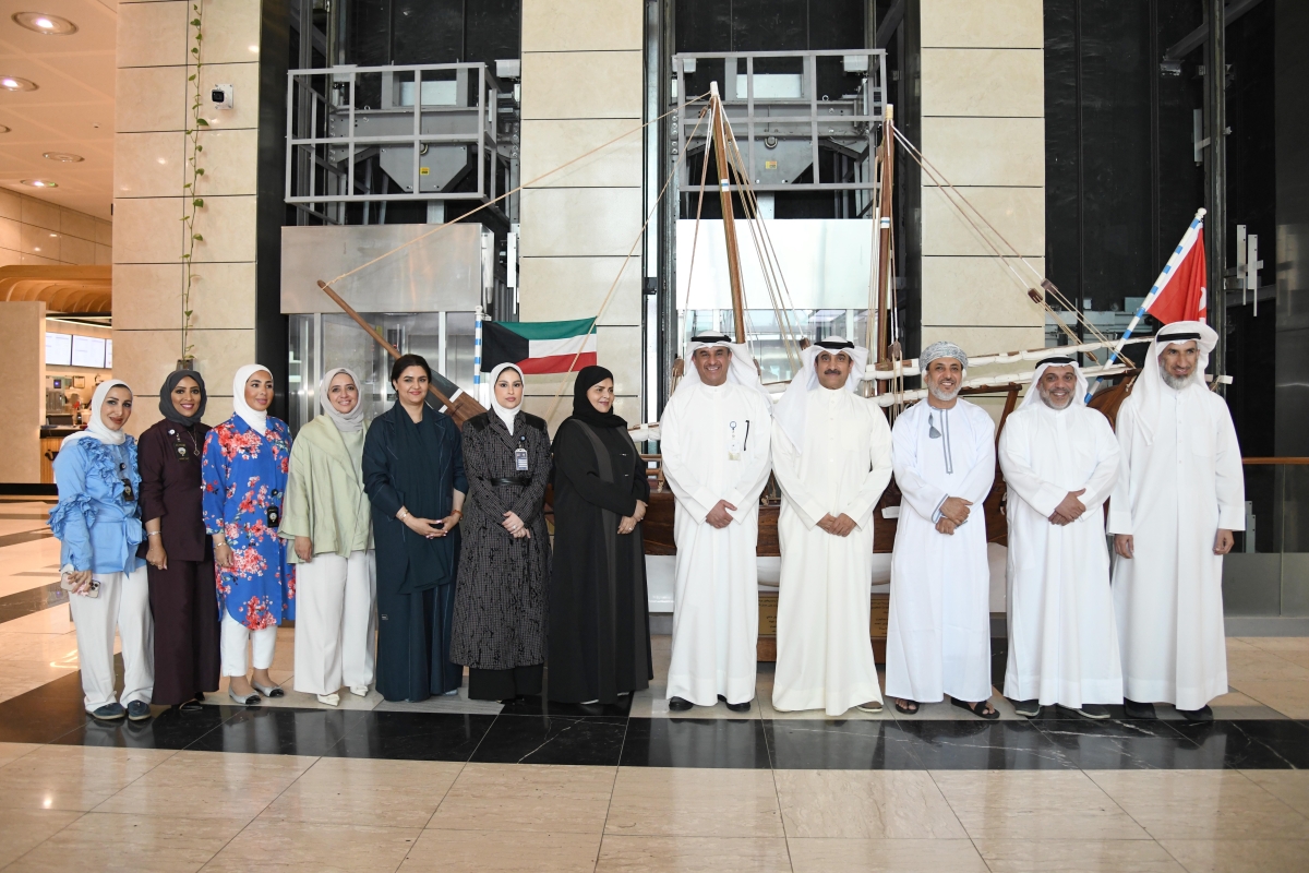 الفجام متوسطاً الوفد الخليجي الزائر