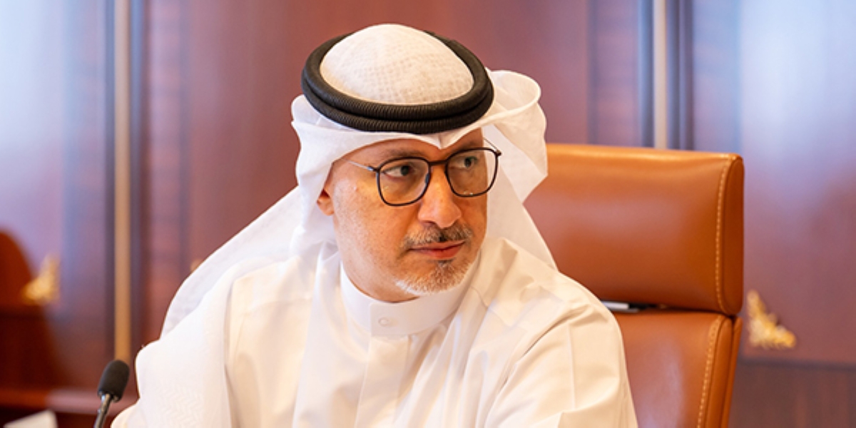 وزير التجارة والصناعة خليفة العجيل