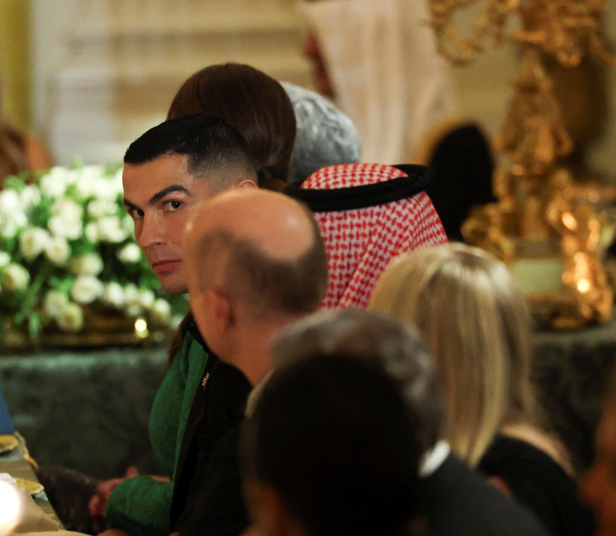 كريستيانو رونالدو من بين ضيوف العشاء الذي أقامه ترامب لولي العهد السعودي