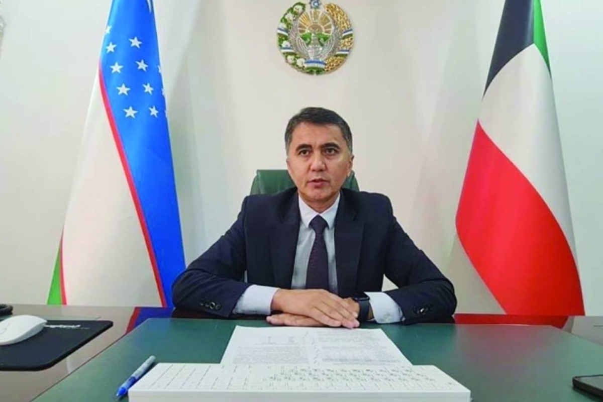 السفير أيوب يونسوف