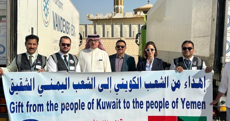 "الهلال الأحمر الكويتي": 40 طنا من المواد الطبية والإغاثية عبر قافلة برية إلى اليمن