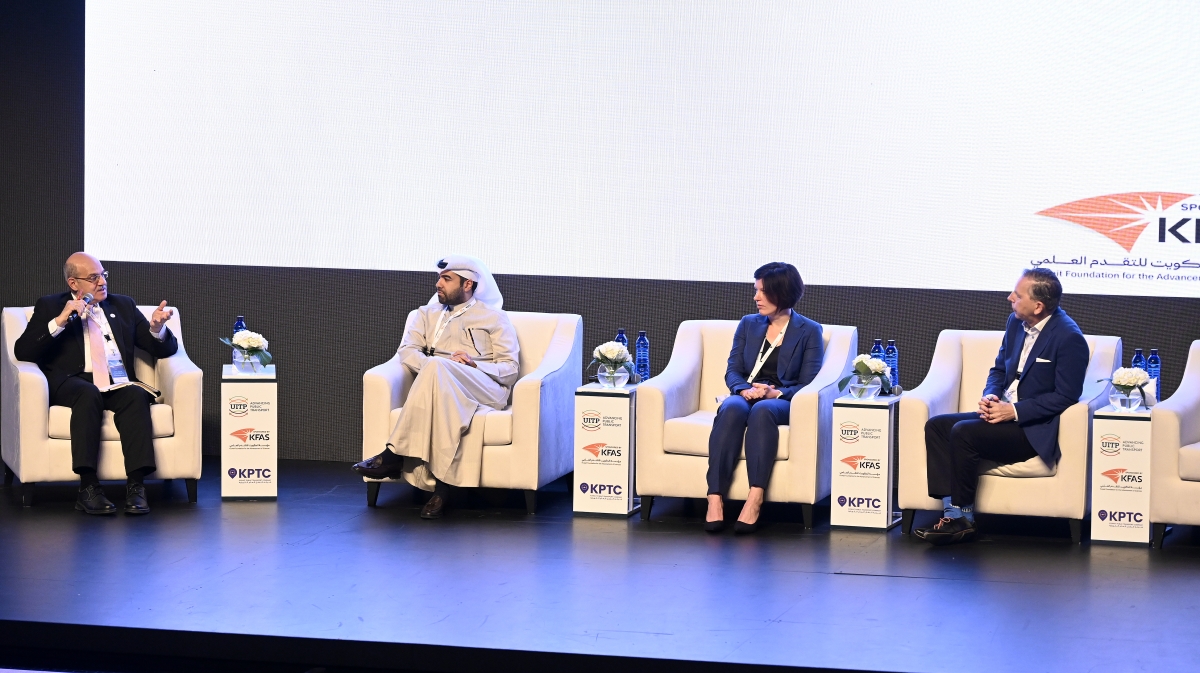 جانب من المؤتمر (تصوير سعود سالم)