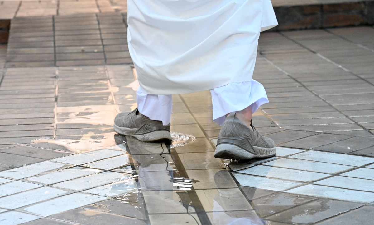 دخول السوق يفرض العبور فوق المياه