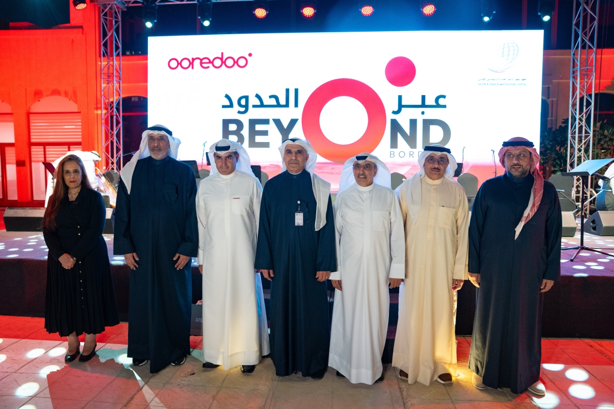 الصبيح والبابطين يتوسطان فريقي المعهد و«Ooredoo»