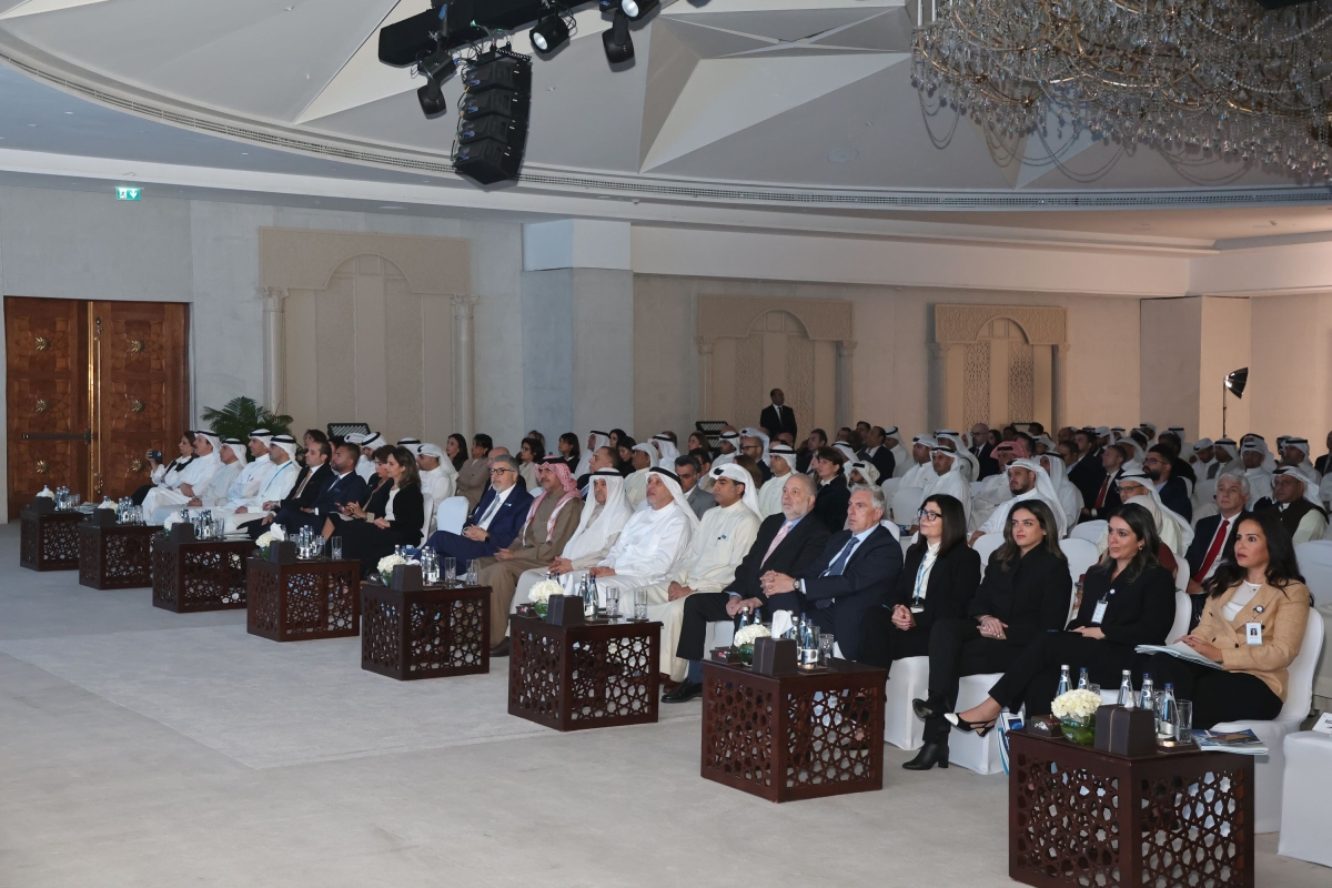  الحضور والمشاركون خلال فعاليات مؤتمر «النظرة المستقبلية لعام 2026» لـ «المركز»
