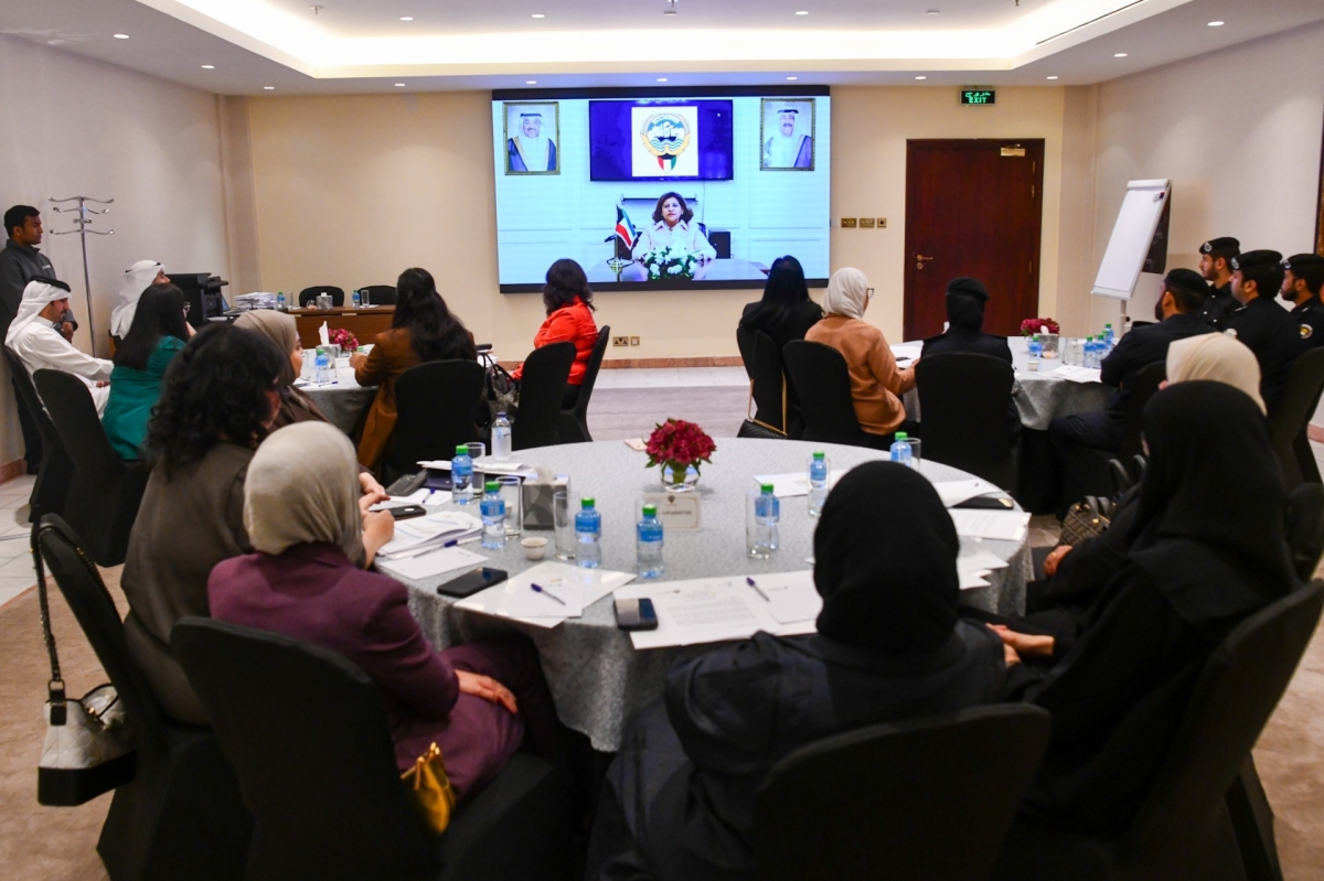 مساعدة وزير الخارجية تلقي كلمة مرئية في افتتاح ورشة العمل