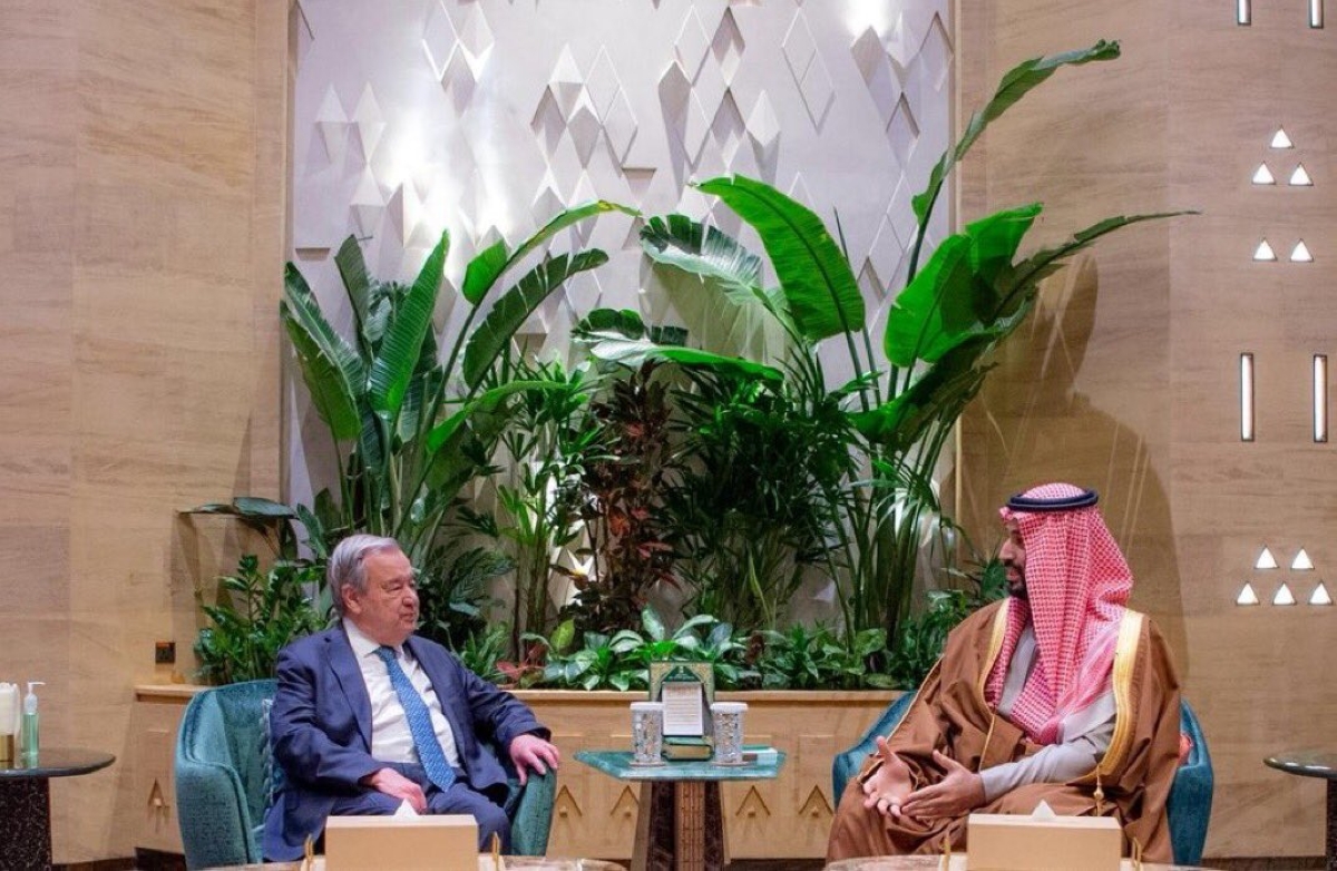 محمد بن سلمان مستقبلاً غوتيريش في الرياض