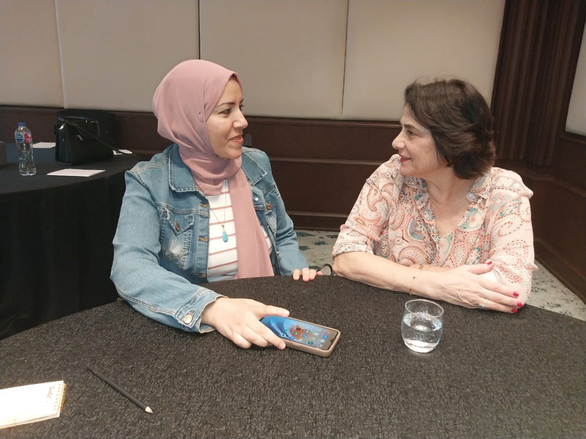 هيام عباس متحدثة للزميلة سهير عبدالحميد