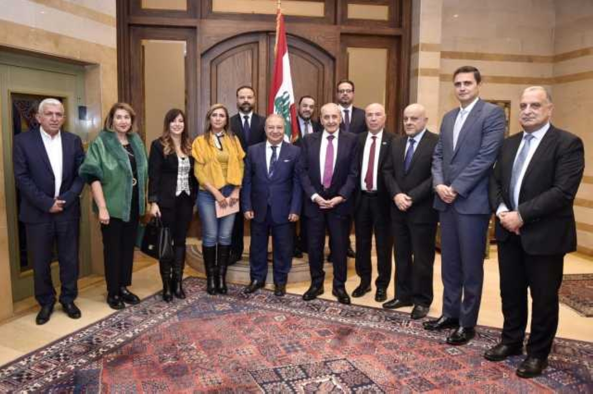 3 مواعيد فاصلة في بيروت وباريس وواشنطن