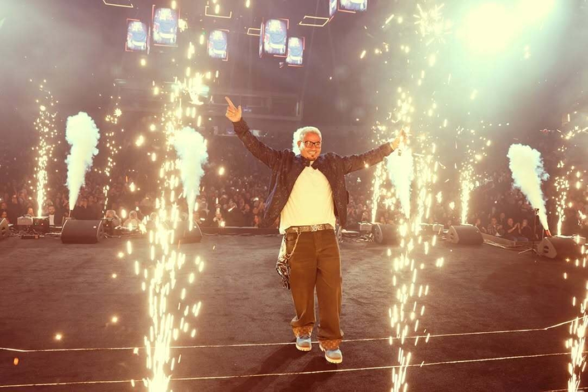 عمرو دياب أشعل المسرح