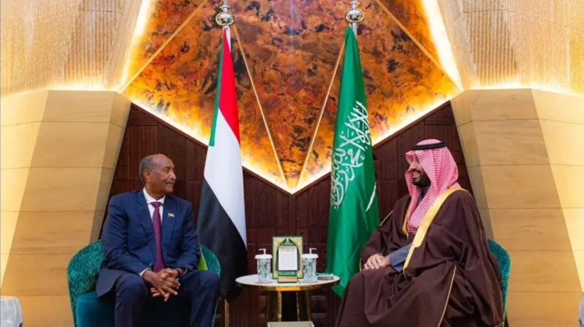 محمد بن سلمان مستقبلاً البرهان في الرياض