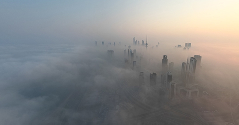 «الأرصاد تحذر»: ضباب يخفض... الرؤية 