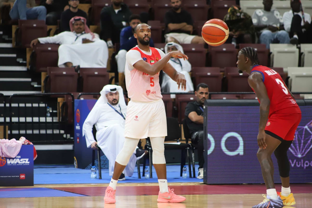 حمد عدنان خلال المباراة أمام العربي