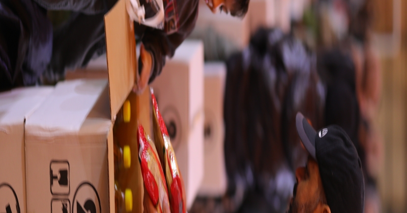 «النجاة»: إغاثة عاجلة لـ 1150 أسرة سورية نازحة على الحدود التركية