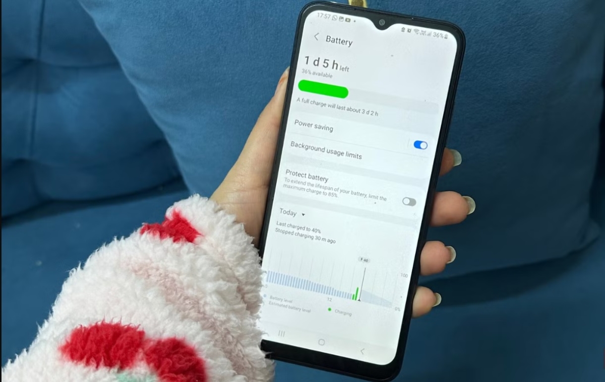 إلغاء 3 أذونات للتطبيقات... يضاعف عمر بطارية الهاتف