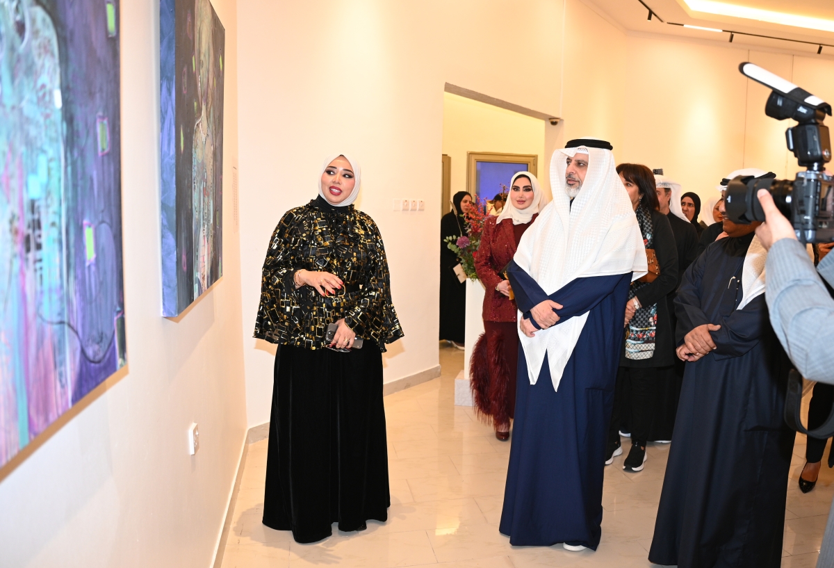 خلال الجولة في المعرض