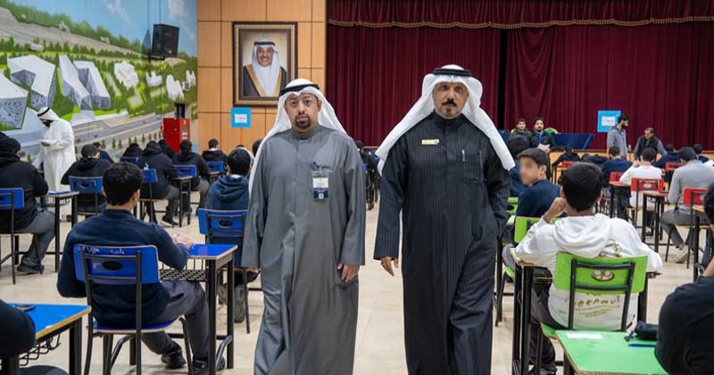وكيل الشؤون التعليمية: أجواء الاختبارات هادئة.. وحرص تام على توفير أفضل الظروف للطلبة 