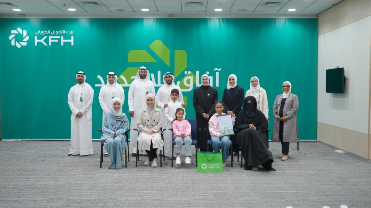 جانب من تكريم الفائزين فى إحدى المسابقات
