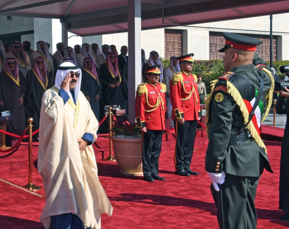 سمو الأمير خلال مراسم رفع العلم ( 2 فبراير 2025 ) 