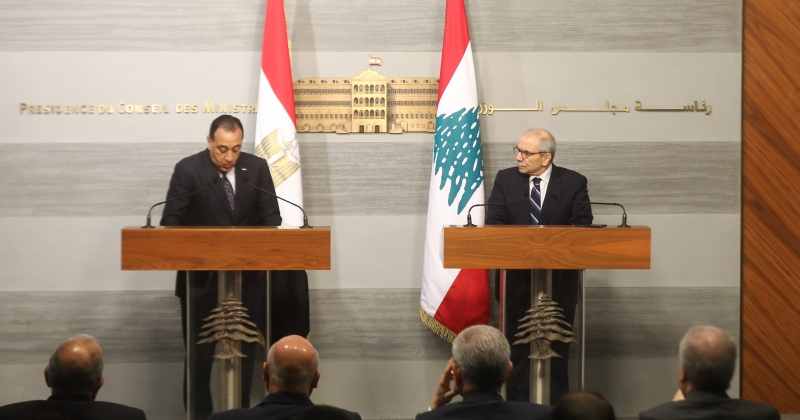 مصر: لبنان ركيزة أساسية للاستقرار في المشرق العربي. مدبولي عقب محادثات مع نظيره اللبناني في بيروت: نعمل ليكون لبنان بمنأى عن أي تصعيد. سلام: نثني على الدور المصري الداعم للبنان ومواكبة مسيرته الإصلاحية 