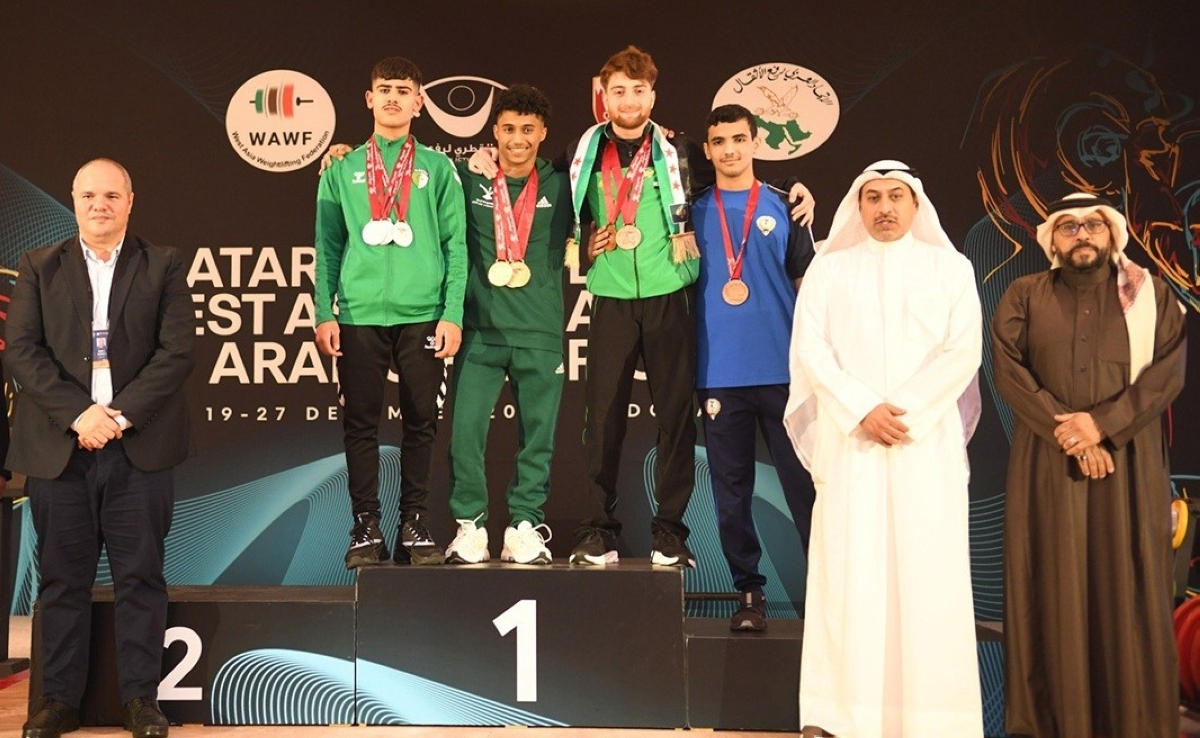 العتيبي على منصة التتويج 