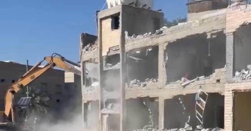 بلدية الكويت: إزالة 60 عقاراً متهالكاً في جليب الشيوخ حتى الآن 