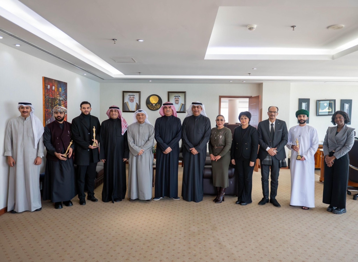 الجلال والمطيري وحسين... مع المكرمين