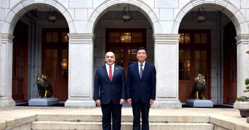 شراء قطعة أرض لإنشاء مباني قنصلية الكويت في كوانزو 