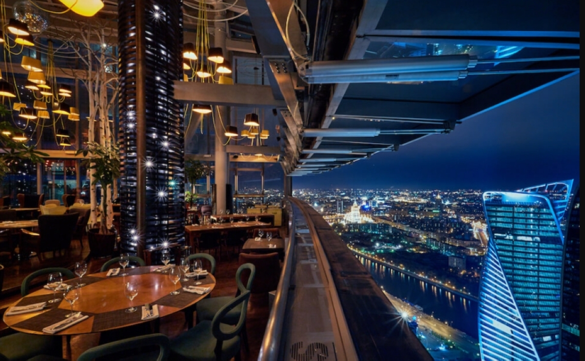 صورة نشرتها «نيويورك تايمز» لمجمع فندقي فخم يعيش فيه رموز نظام الأسد في موسكو